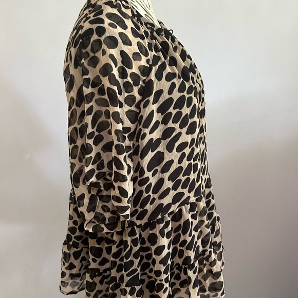 LOFT Black and Cream Patterned Blouse. Lined. Medium NWT - Picture 4 of 9